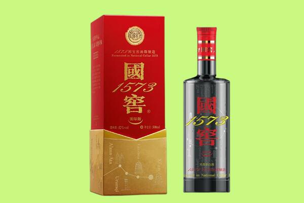 龙子湖区回收国窖1573.jpg